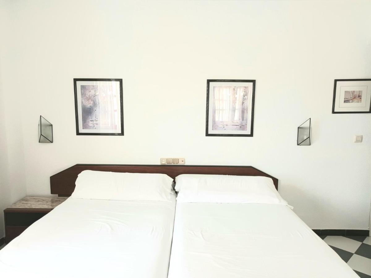 Hotel Las Yucas Atarfe Екстер'єр фото