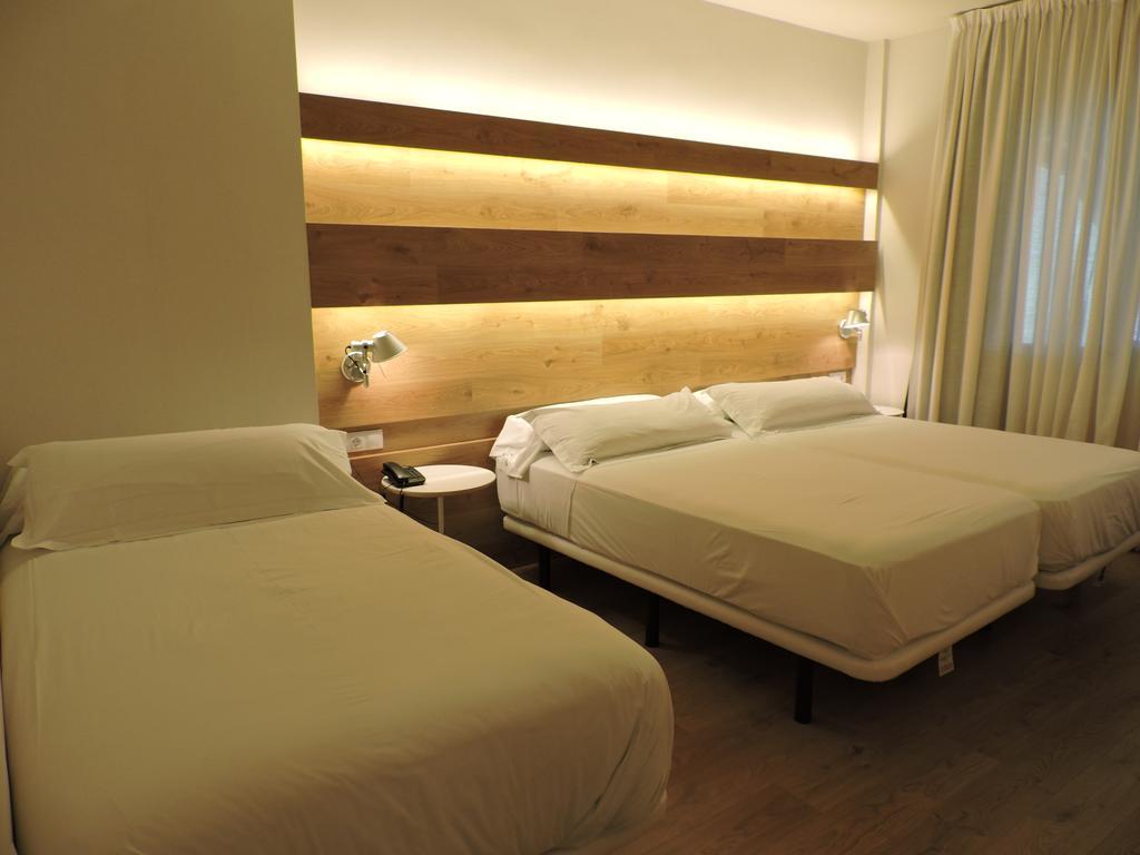 Hotel Las Yucas Atarfe Екстер'єр фото