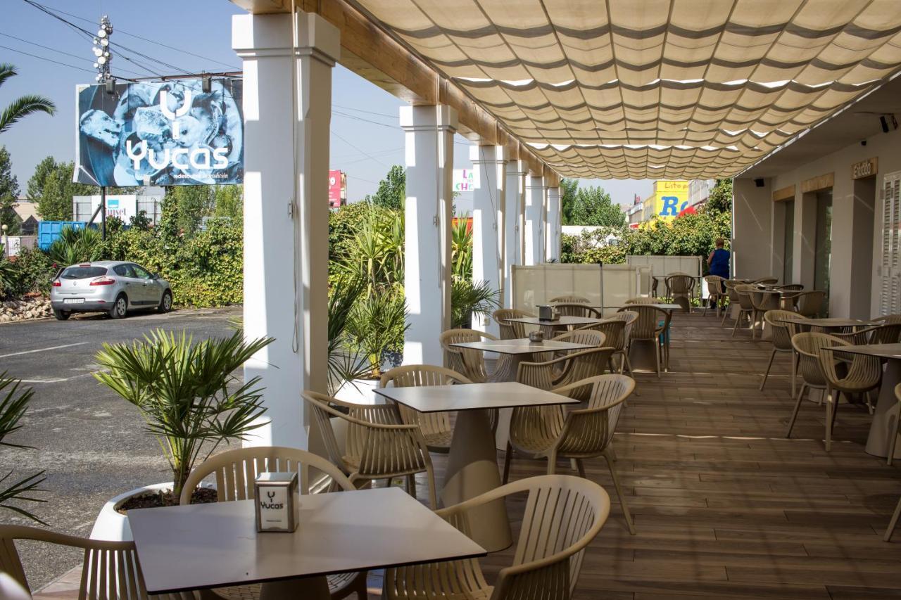 Hotel Las Yucas Atarfe Екстер'єр фото